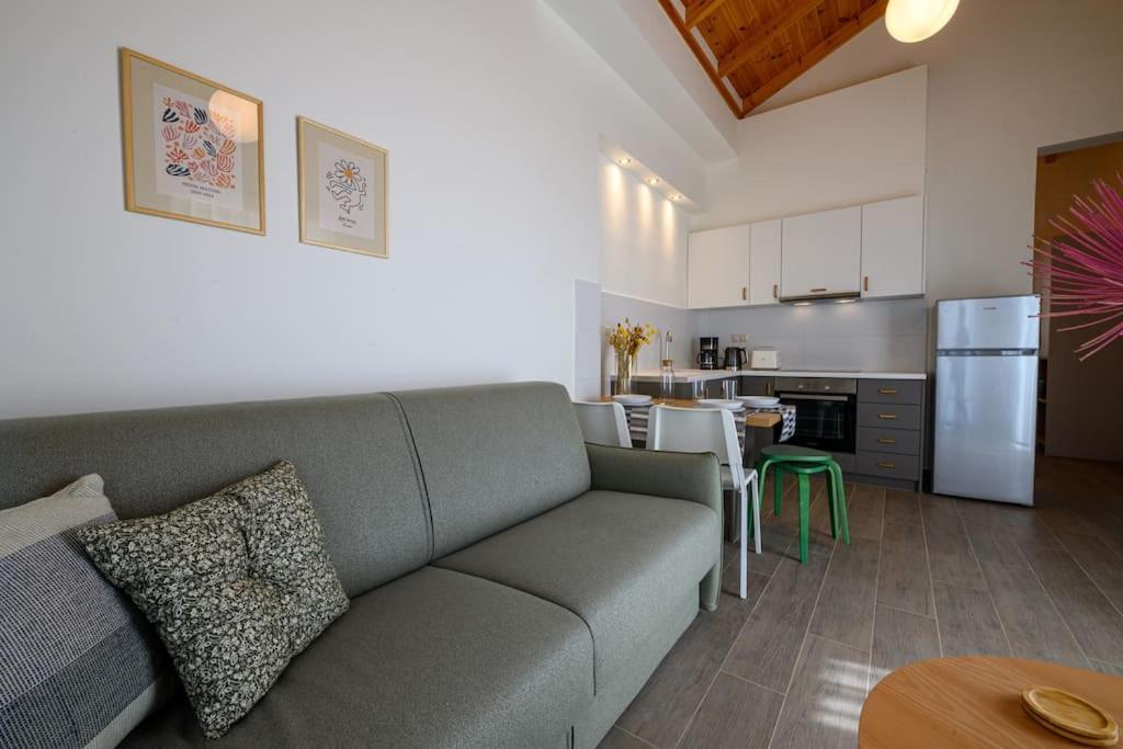 Ipsό Kardamyli Apartment Exterior photo
